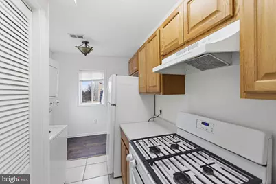 506 Eastern Avenue NE #202, Washington, DC 20019 - Photo 10