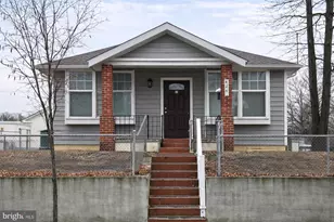 4243 Dix St NE, Washington, DC 20019 - Photo 2