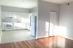 2201 15th St NW, Washington, DC 20009 - Photo 4