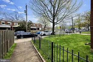 1211 18th Pl NE, Washington, DC 20002 - Photo 2
