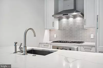 1108 16th Street NW #604, Washington, DC 20036 - Photo 4