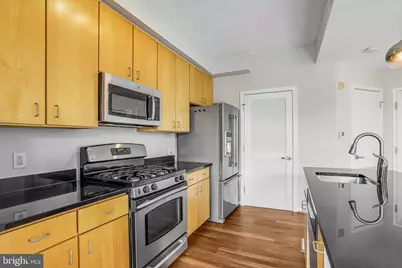 1001 L Street NW #811, Washington, DC 20001 - Photo 6