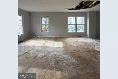 883 Barnaby Street SE, Washington, DC 20032 - Photo 6