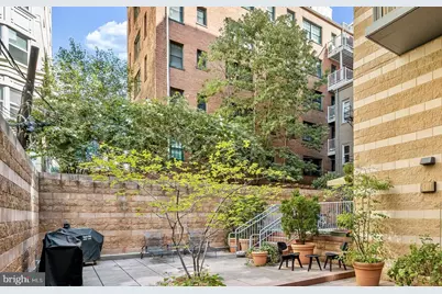 1001 L Street NW #309, Washington, DC 20001 - Photo 4