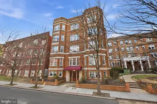 1820 Clydesdale Pl NW, Washington, DC 20009 - Photo 2