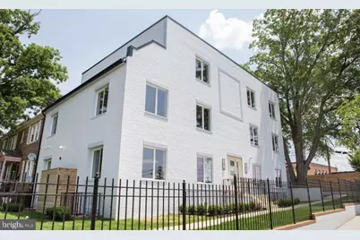 1701 Trinidad Avenue NE #4, Washington, DC 20002 - Photo 2