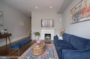 106 7th St SE, Washington, DC 20003 - Photo 2