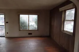 5733 2nd St NE, Washington, DC 20011 - Photo 4