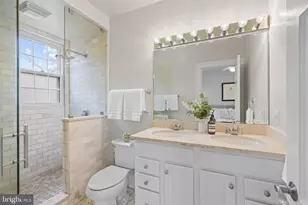 3308 Cathedral Ave NW, Washington, DC 20008 - Photo 16