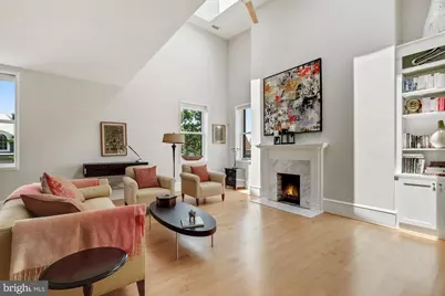 1701 18th Street NW #401, Washington, DC 20009 - Photo 4