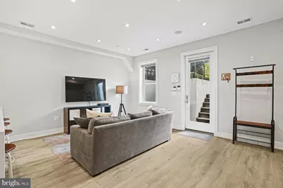 725 Euclid Street NW #1, Washington, DC 20001 - Photo 2