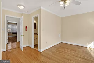 1353 C St SE, Washington, DC 20003 - Photo 14