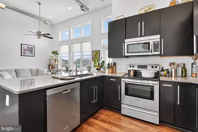 245 15th Street SE #403, Washington, DC 20003 - Photo 4