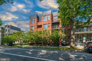 245 15th St SE, Washington, DC 20003 - Photo 2