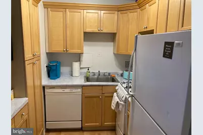 950 25th Street NW #205N, Washington, DC 20037 - Photo 4