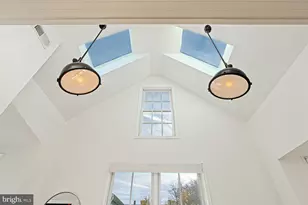 3350 17th St NW, Washington, DC 20010 - Photo 8