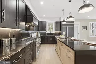 5047 MacArthur Blvd NW, Washington, DC 20016 - Photo 24
