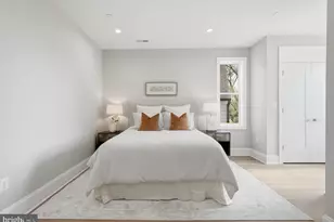 5047 MacArthur Blvd NW, Washington, DC 20016 - Photo 46