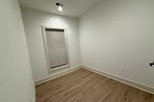 256 15th St SE, Washington, DC 20003 - Photo 16