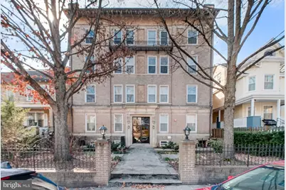 219 T Street NE #404, Washington, DC 20002 - Photo 22