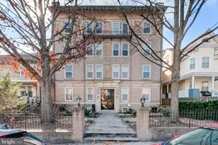 219 T St NE, Washington, DC 20002 - Photo 22