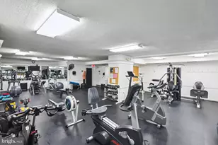 3001 Veazey Terrace NW, Washington, DC 20008 - Photo 22