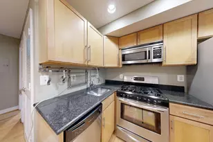 6 Rhode Island Ave NW, Washington, DC 20001 - Photo 18