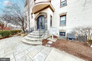 6 Rhode Island Ave NW, Washington, DC 20001 - Photo 24