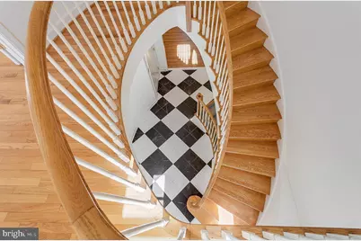 4709 Foxhall Crescent NW, Washington, DC 20007 - Photo 4
