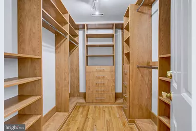 4709 Foxhall Crescent NW, Washington, DC 20007 - Photo 32