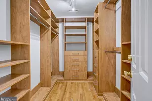 4709 Foxhall Cres NW, Washington, DC 20007 - Photo 32