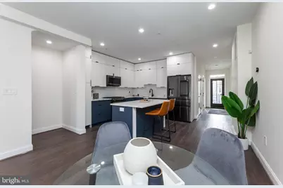 734 Kenyon Street NW #2, Washington, DC 20010 - Photo 4