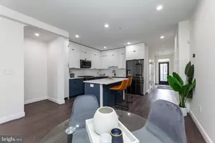 734 Kenyon St NW, Washington, DC 20010 - Photo 4