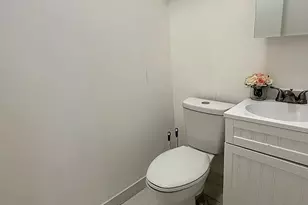 1249 Owen Pl NE, Washington, DC 20002 - Photo 12