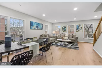 842 Hr Drive SE, Washington, DC 20032 - Photo 8