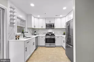 842 Hr Dr SE, Washington, DC 20032 - Photo 10