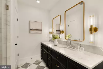 25 T Street NW, Washington, DC 20001 - Photo 32