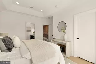 25 T St NW, Washington, DC 20001 - Photo 30