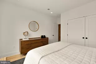 25 T St NW, Washington, DC 20001 - Photo 40