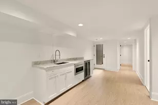 25 T St NW, Washington, DC 20001 - Photo 44