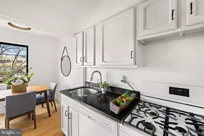 3701 Connecticut Avenue NW #902, Washington, DC 20008 - Photo 16