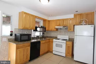 1535 K St SE, Washington, DC 20003 - Photo 2