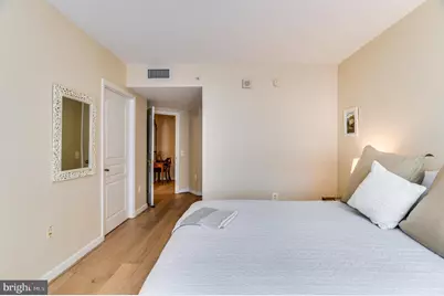 631 D Street NW #1133, Washington, DC 20004 - Photo 32