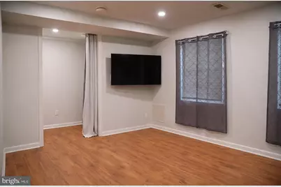 1352 G Street SE, Washington, DC 20003 - Photo 2