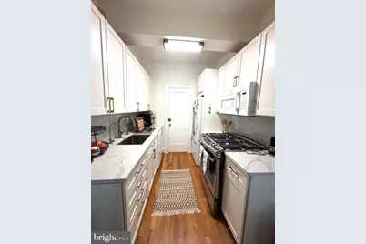 2040 Belmont Road NW #436, Washington, DC 20009 - Photo 8