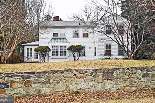 4509 Ellicott St NW, Washington, DC 20016 - Photo 2