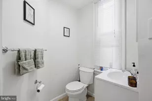 1810 13th St NW, Washington, DC 20009 - Photo 22