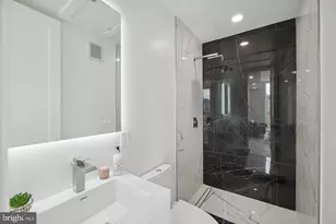 2213 M St NE, Washington, DC 20002 - Photo 12