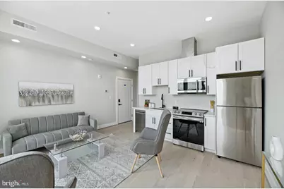 2213 M Street NE #7, Washington, DC 20002 - Photo 2