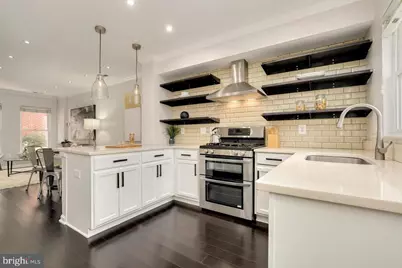 924 4th Street SE, Washington, DC 20003 - Photo 4